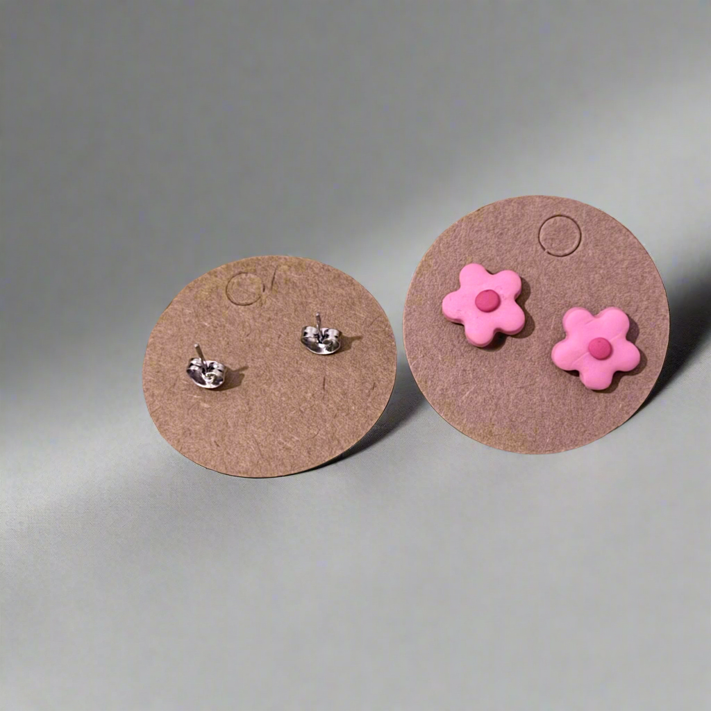 Polymer daisy studs
