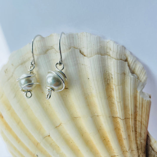 Wire wrapped pearl earrings